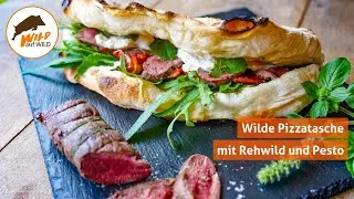 Wilde Pizzatasche mit Rehwild und Pesto
