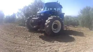 New Holland TL90 arando [GoPro] [HD]
