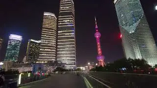 Jin Mao 金茂 passing Shanghai Tower 上海中心大厦 World Financial Center SWFC 上海环球金融中心 to Oriental Pearl 東方明珠