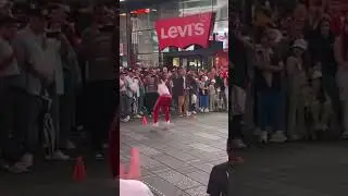 I was not expecting that last move🕺🏽&hellip;🤣😂 #dance #nyc