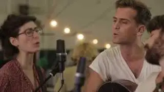 Spirit Family Reunion - Put Your Hands Together When You Spin The Wheel (Live)