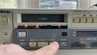 Vintage Sony EVO-9700 High-End Professional Video Hi8 Recorder Player