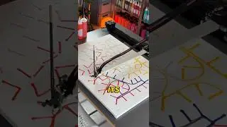 This Artist Uses a Robot to Paint&mdash;Mind-Blowing Technique! #Shorts (@florianmarkus_ on IG)