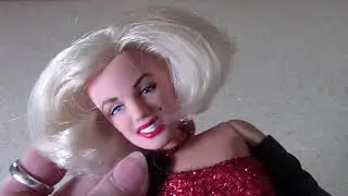 Terrific non-TV: Marilyn Monroe doll by DSI, 1993-94