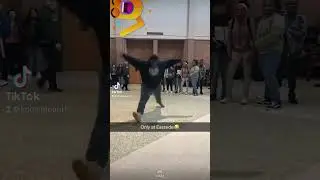 Big man splits #trendingshorts #funny #comedy #college #koolaidpapi #funnycomedy #collegecomedy