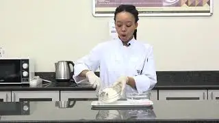 How to measure dry ingredients