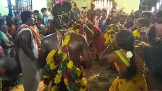 கருப்பசாமி மேளத்துக்கு கருப்பசாமி போடும் ஆட்டத்தை பாருங்க-Karuppasamy Melam-Karuppasamy Aattam-Naiya