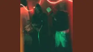 4DEAD (feat. Mcguyver summer)