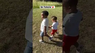 Her protector ❤️ #cutetoddlers #siblinglove