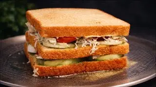 एकदम क्रिस्पी स्पाइसी आलू सैंडविच रेसिपी। Aloo Sandwich Recipe। Cheesy aloo sandwich on tawa। Nashta