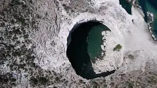 Sykia cave - Milos Island  &Eta; &sigma;&pi;&eta;&lambda;&iota;ά &tau;&eta;&sigmaf; &Sigma;&upsilon;&kappa;&iota;ά&sigmaf; - &Mu;ή&lambda;&omicron;&sigmaf;