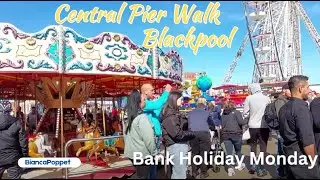 Bank Holiday Monday Blackpool Walk Central Pier