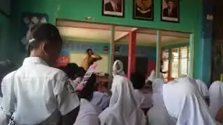 SMAKOM Tour at SMP PGRI Ciasmara