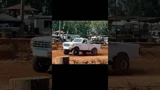 #snowmanracing #mudtrucks #mudbog