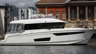 Jeanneau Velasco 43 - Full Walkthrough Tour - £259,950 Stunning Boat