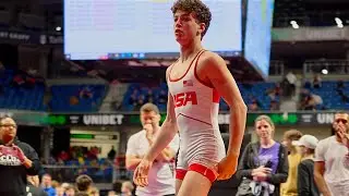 U15 G. Logan (USA) vs M. Everett-Jones (GBR). Freestyle 62kg youth wrestling.