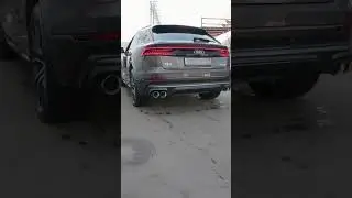 AUDI Q8 with active exhaust system iXsound