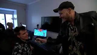 Slacks asking Team Spirit if the know how the Tormentor works 🧐🤣