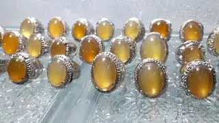Bacan obi warna kuning dan oren