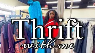 NEW THRIFT STORE NEW EXPERIENCE! | Come Thrift With Me #vlog #thrifting