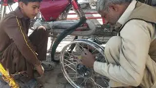 MotorBike Wheel Balancing || United Moter Bike || Wheel Alignment | Bike New Model