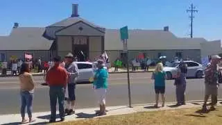 Demonstrators outside of Santa Maria Courthouse.