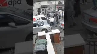 Teens hold up DPD driver in Cashel Avenue, Crumlin on Halloween night #Dublin #Ireland #Garda