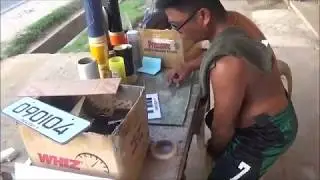 HOW LICENSE PLATES ARE MADE IN THE PHILIPPINES