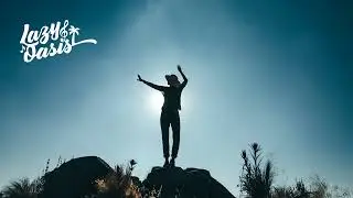 Tom Caio feat Cecilia Axeland - Dancing in the Moonlight