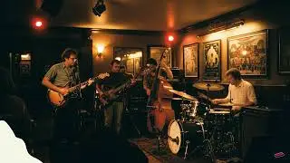 Chill Electric Blues Guitar for Slow Evenings, Visual Work, and Gentle Mental Flow