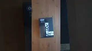 Oral-B Pro 3 3500 Rechargeable Electric Toothbrush - Unboxing