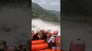 Rafting in Rishikesh |  dangerous ￼ rapid | rafting #rafting #rishikesh  @jaipurmarvel