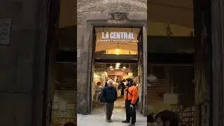 Librer&iacute;a LA CENTRAL. BARCELONA