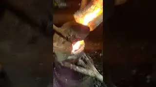 fundici&oacute;n de hierro gris &bull; gray iron sandcasting