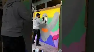 Oibots on the rise! #graffiti #urbanart #robot #oibelart #art #spraypaint #mural #flow