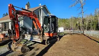 I screwed up and some slope grading with the Kubota KX 040 4 excavator