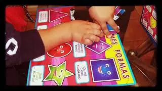Puzzle Bug 24 pieces. Toddler 3+ 5+ Shapes Formes Formas