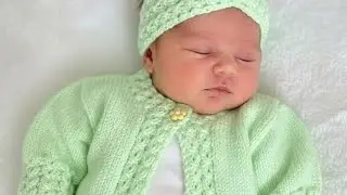 Beautiful Hand Knitting Woolen New Born Baby Sweater,Cap and Socks Design ❤️🧶