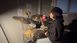 Improvise drum solo swing!!!!