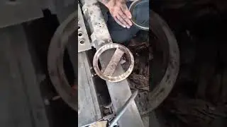 Renault trucks ,joint spi volant moteur LANDER 380 Dxi