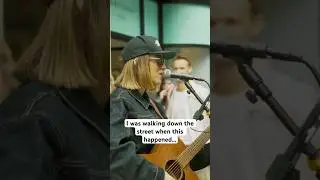 Я шла по улице, когда это произошло! @AllieSherlockMusic