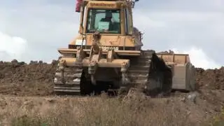 D6H Caterpillar Track bulldozer with S-Dozer and Ripper