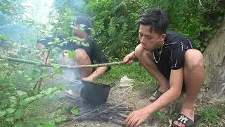 Primitive Life - Solo Bushcraft Survival Every Day - Camping Relax To Cooking Eggs In The Forest