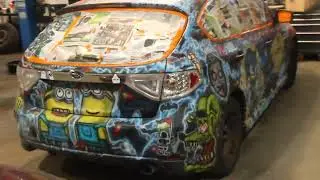 airbrushing artist