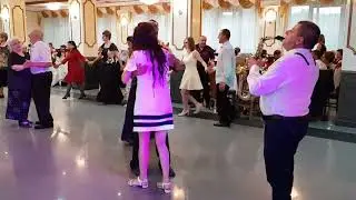 Formația Acord Zărnești ! ,,pe sistem 