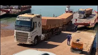 Pra fazer essa manobra tem que ser habilidoso, Porto da balsa Itaituba-Pa
