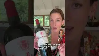 How to read a Bordeaux wine label! #wine #bordeaux #howto #sommelier #shorts