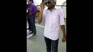 How to wear sunglasses like Rajnikant