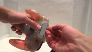 Removing controller pak from N64 controller