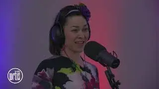 Gretchen Elise of DivaNation sings Spring is on its Way - Live from the WRTI 90.1 Performance Studio